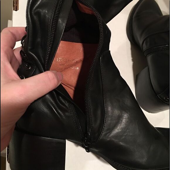 🎃 OO SEXY Tall Back Laced - Up - these are Keepers! - Picture 3 of 8